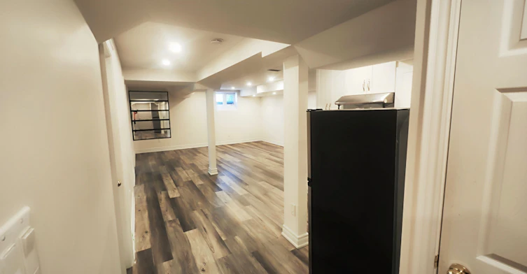 5 Southvale (Basement) Drive, Vaughan, ON, L6A 0X2