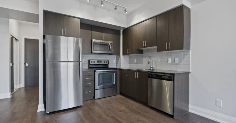 1504-3600 Highway 7 Road, Vaughan, ON, L4L 0G7 - 10
