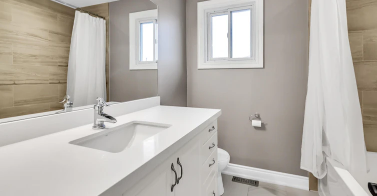 Main & 2nd-119 Mccabe Crescent, Vaughan, ON, L4J 2S6 - 17