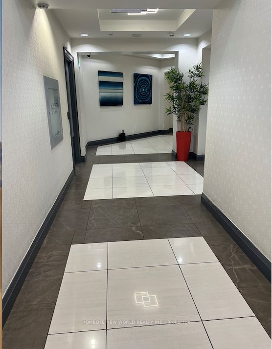 429-7161 Yonge Street, Vaughan, ON, L3T 0C8 - 5