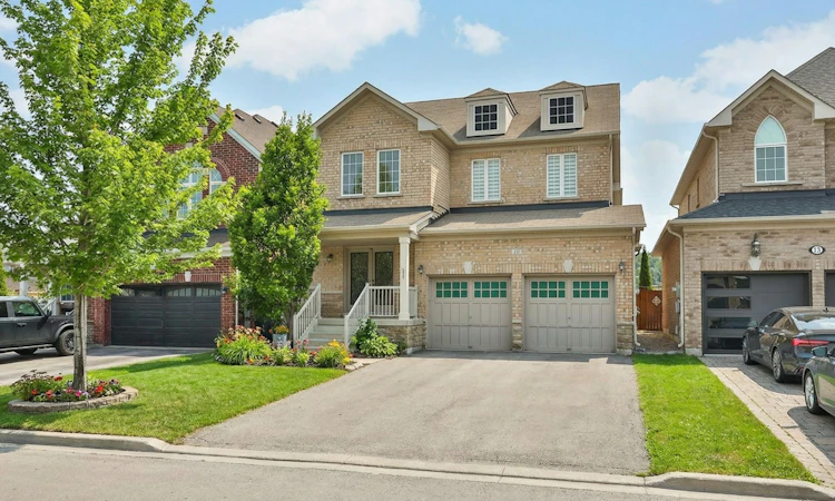 16 Mckenzie Way
