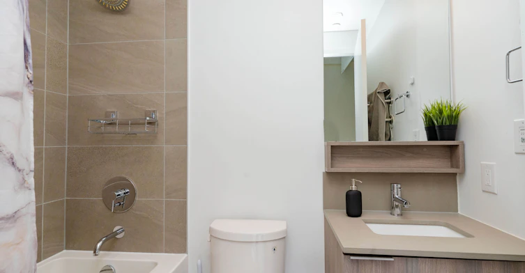 205-950 Portage Parkway, Vaughan, ON, L4K 0J7 - 30