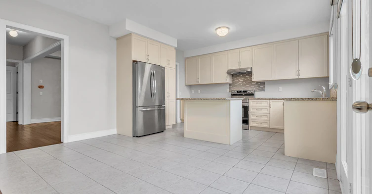 65 Port Royal Avenue, Vaughan, ON, L4H 4K6 - 17