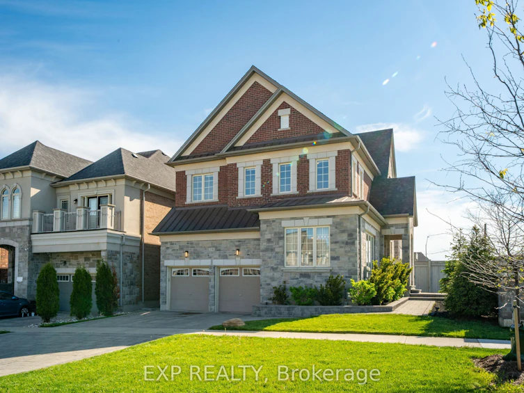 130 Drizzel Crescent, Richmond Hill, ON, L4E 1G8 - 2