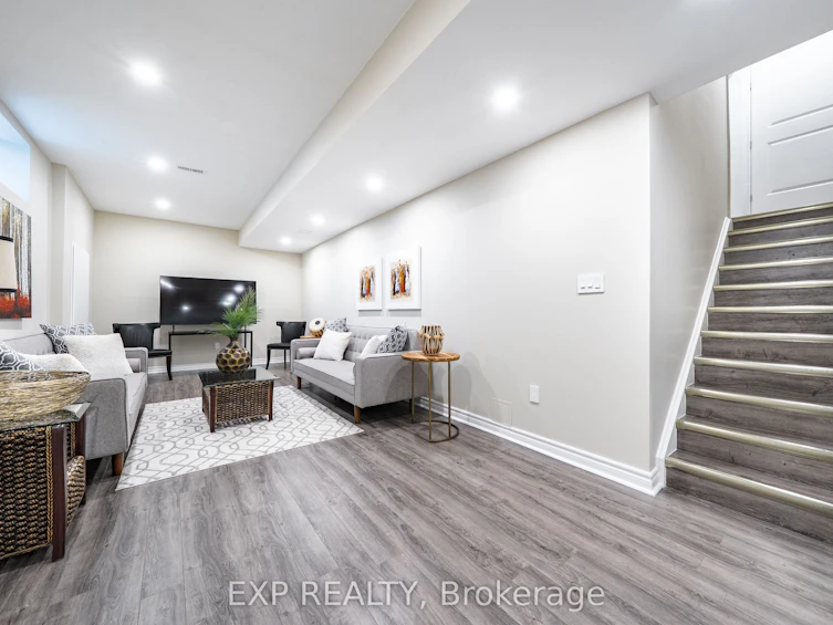 130 Drizzel Crescent, Richmond Hill, ON, L4E 1G8 - 39