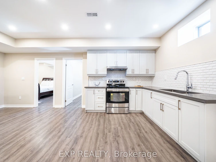 130 Drizzel Crescent, Richmond Hill, ON, L4E 1G8 - 42
