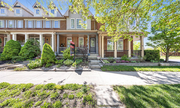 65 White's Hill Avenue