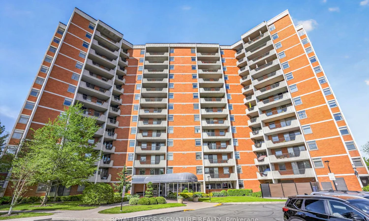 103-7811 Yonge Street