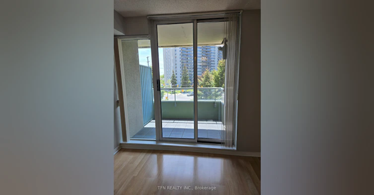 309-1 Emerald Lane, Vaughan, ON, L4J 8N2 - 11