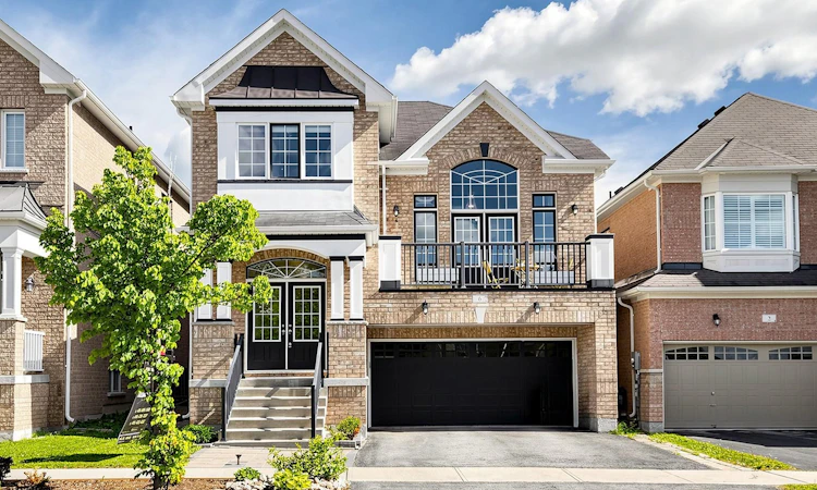6 Kellington Trail S