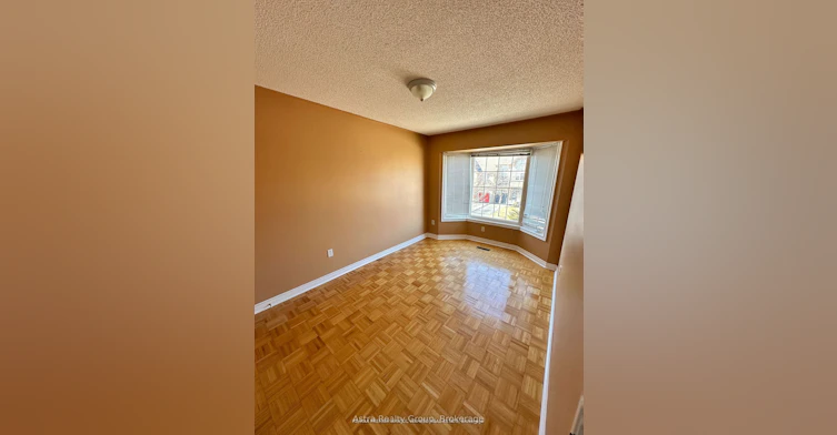 141 Foxchase Avenue, Vaughan, ON, L4L 9H3 - 17