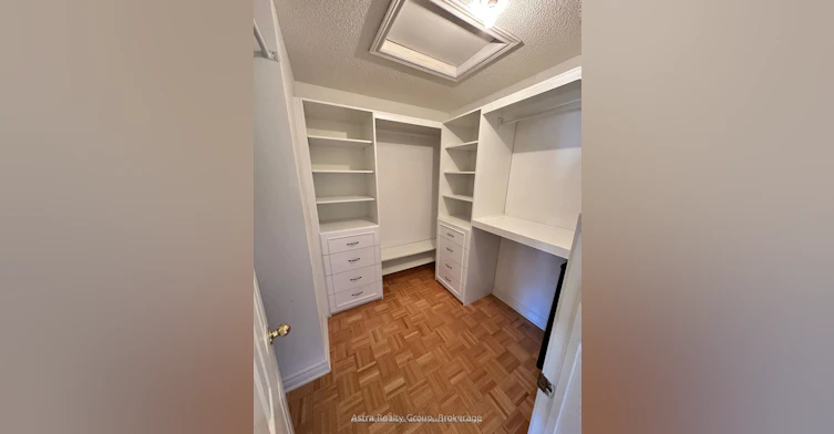 141 Foxchase Avenue, Vaughan, ON, L4L 9H3 - 16