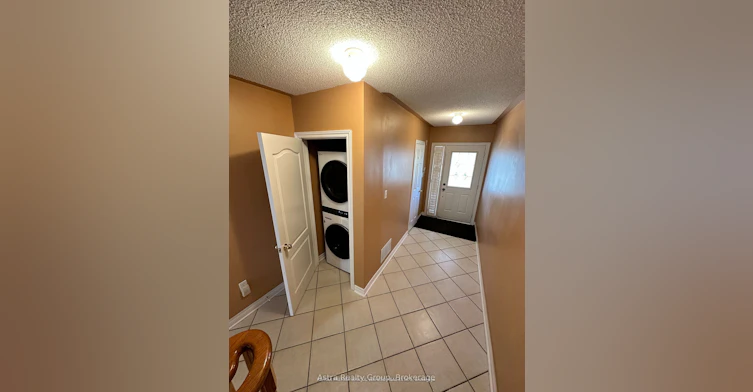 141 Foxchase Avenue, Vaughan, ON, L4L 9H3 - 3