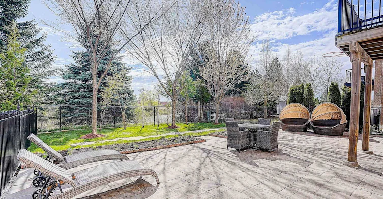16 Gracedale Drive, Richmond Hill, ON, L4C 0Y3 - 39