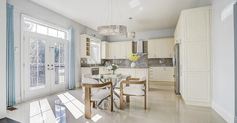 16 Gracedale Drive, Richmond Hill, ON, L4C 0Y3 - 16