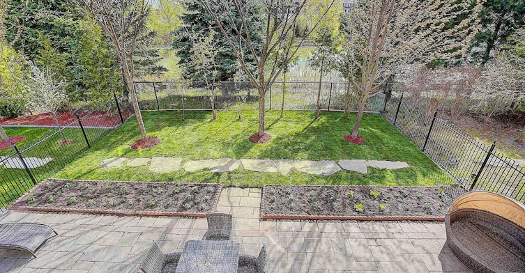 16 Gracedale Drive, Richmond Hill, ON, L4C 0Y3 - 40