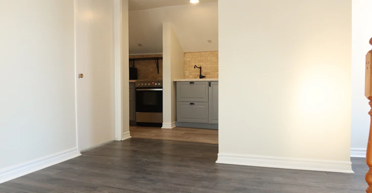6336 Main Street, Whitchurch-Stouffville, ON, L4A 1G9 - 5