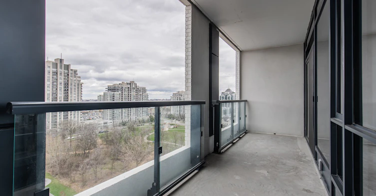 A921-7950 Bathurst Street, Vaughan, ON, L4J 0L4 - 9