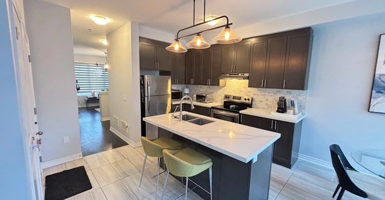 3 Frederick Pearson Street, East Gwillimbury, ON, L9N 0R9 - 3