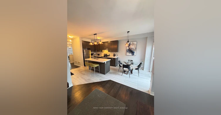 3 Frederick Pearson Street, East Gwillimbury, ON, L9N 0R9 - 4