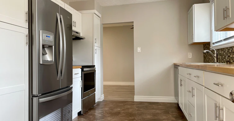 Main-796 Arnold Crescent, Newmarket, ON, L3Y 2E2 - 9
