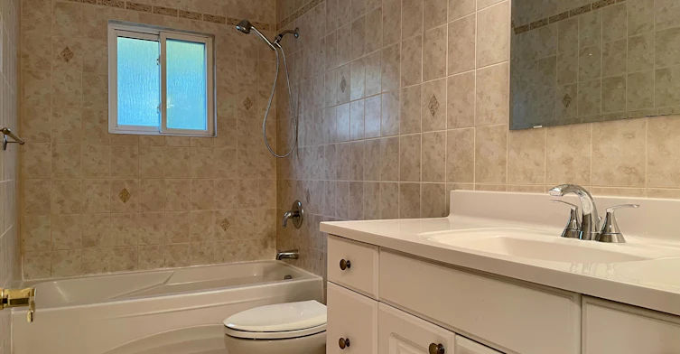 Main-796 Arnold Crescent, Newmarket, ON, L3Y 2E2 - 11