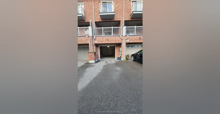 11 Valliere Drive, Markham, ON, L6C 0M7 - 27