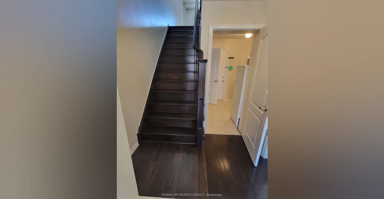 11 Valliere Drive, Markham, ON, L6C 0M7 - 6