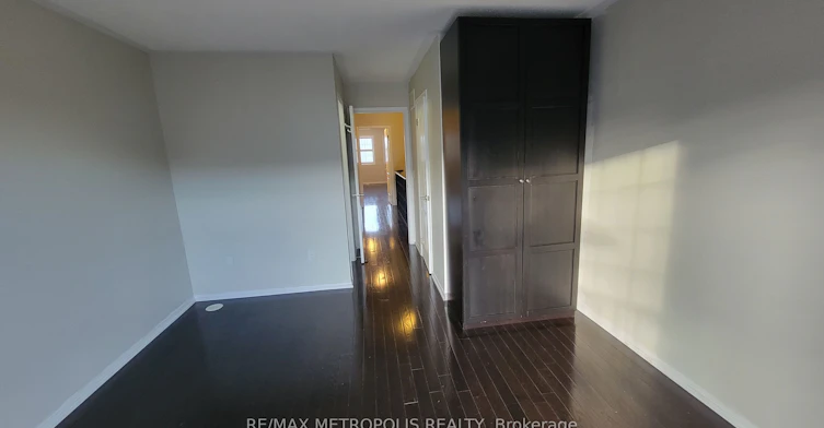 11 Valliere Drive, Markham, ON, L6C 0M7 - 14