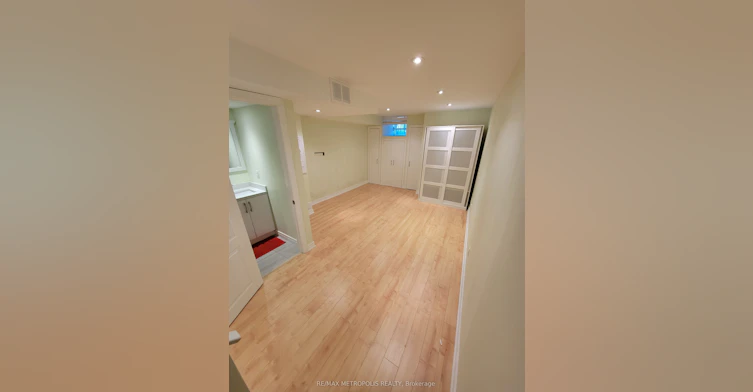 11 Valliere Drive, Markham, ON, L6C 0M7 - 25