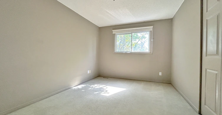 23 Haskell Crescent, Aurora, ON, L4G 5T4 - 20