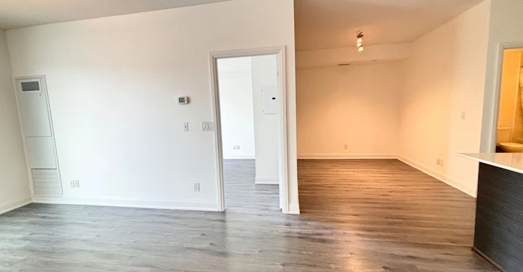 207-1 Uptown Drive, Markham, ON, L3R 5C1 - 19