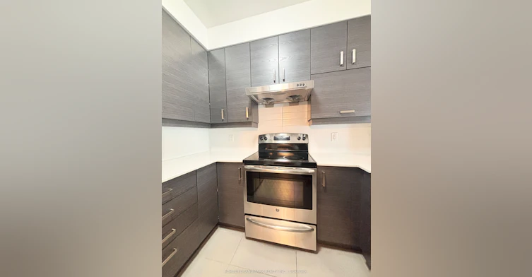 207-1 Uptown Drive, Markham, ON, L3R 5C1 - 8