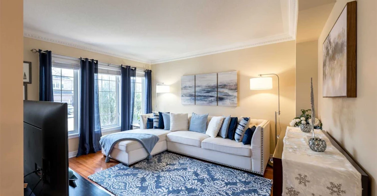 91 Red River Crescent, Newmarket, ON, L3X 2R5 - 4