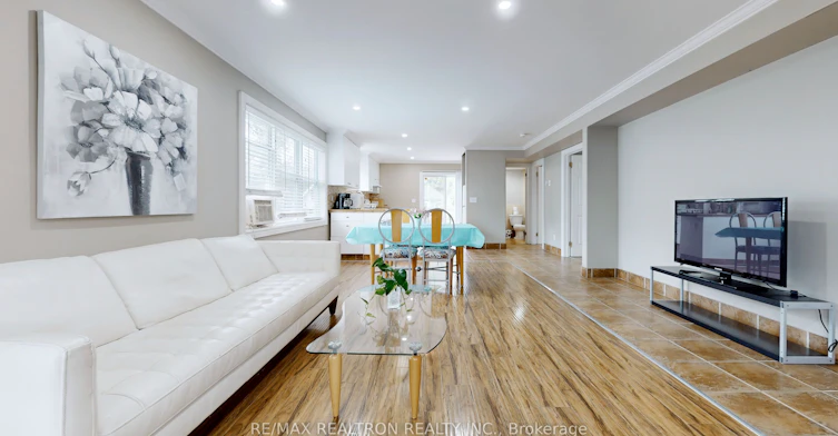 Ground Flr-322 Miami Drive, Georgina, ON, L4P 2Z7 - 2