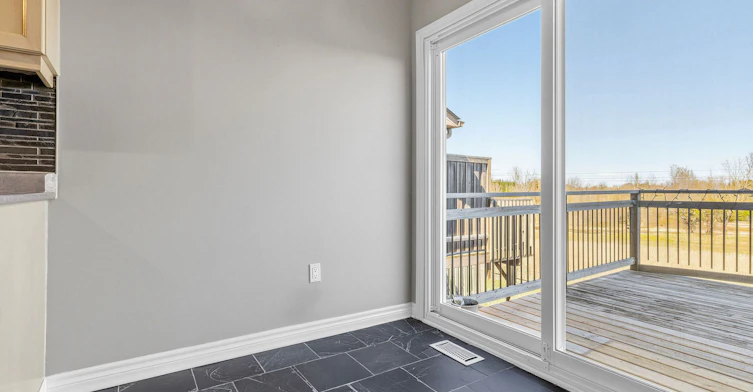284 Pinnacle Trail, Aurora, ON, L4G 7G2 - 12