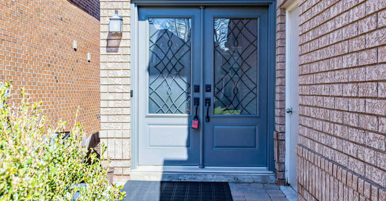 284 Pinnacle Trail, Aurora, ON, L4G 7G2 - 4