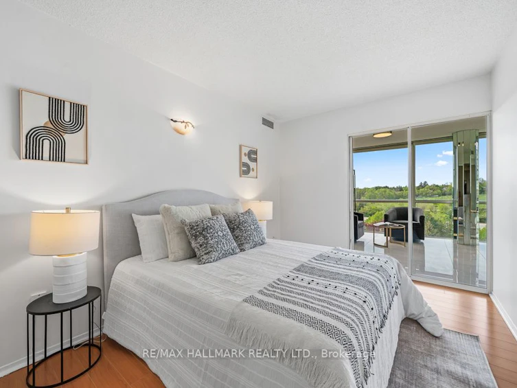 904-40 Harding Boulevard W, Richmond Hill, ON, L4C 9S5 - 37