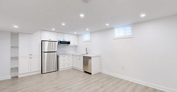 Bsmt-115 Beckett Avenue, East Gwillimbury, ON, L9N 0S6 - 3
