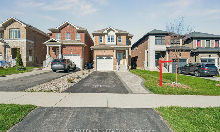 494 Rita's Avenue