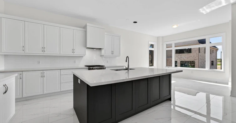 5 Garriock Hall Avenue, King, ON, L7B 1K5 - 15