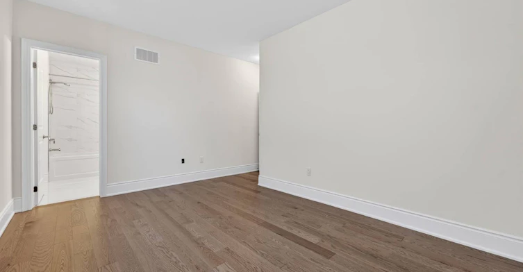 5 Garriock Hall Avenue, King, ON, L7B 1K5 - 36