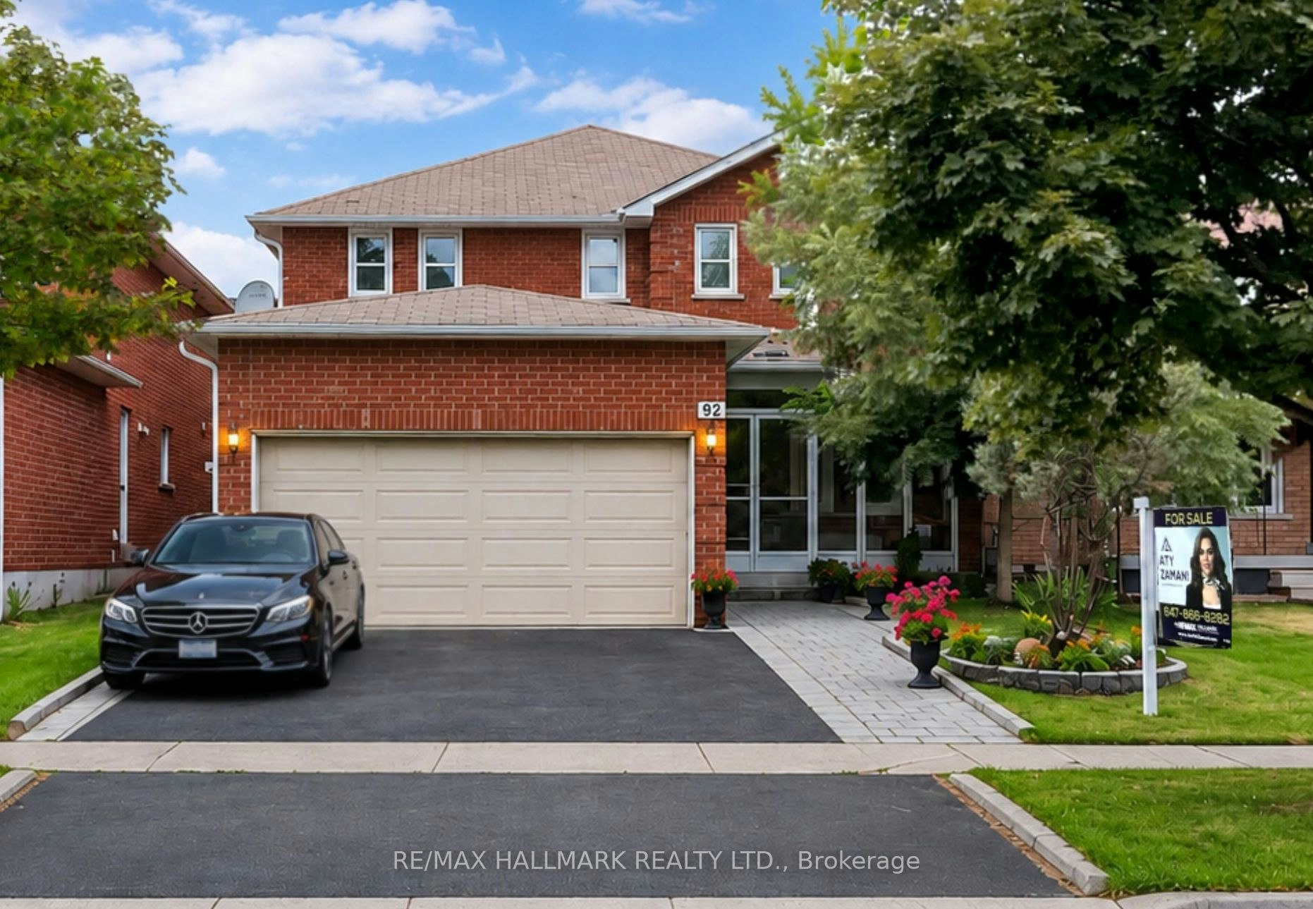 92 Weldrick Road E, Richmond Hill, ON, L4C 8T7