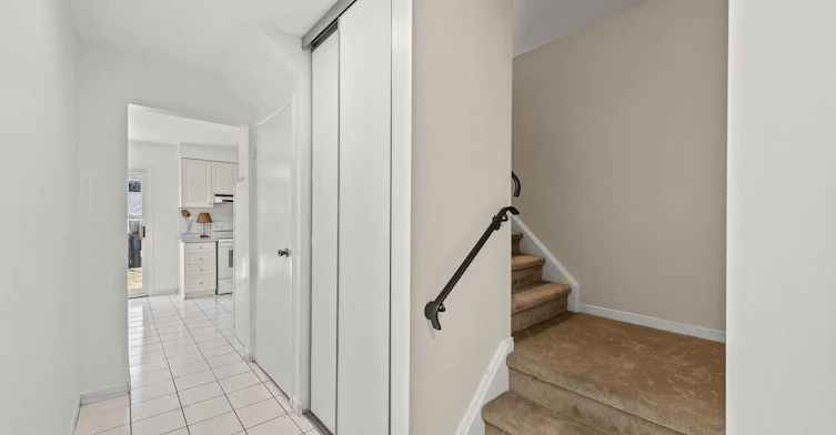 22 Madsen Crescent, Markham, ON, L3R 4P3 - 23