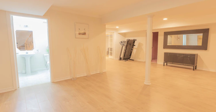 2 Farnham Drive, Richmond Hill, ON, L4B 4B4 - 24