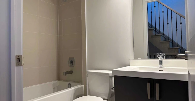 Th36-1050 Portage Parkway, Vaughan, ON, L4K 0K3 - 8