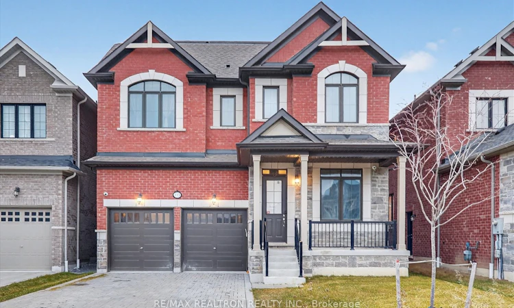 113 Jinnah Avenue