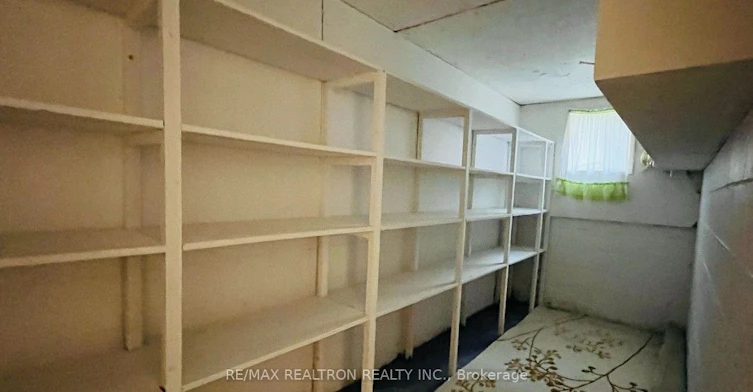 Basement-38 Weldrick Road W, Richmond Hill, ON, L4C 3T8 - 13