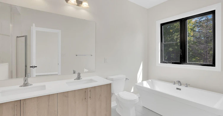 83 Archambault Way, Vaughan, ON, L4L 1A6 - 12