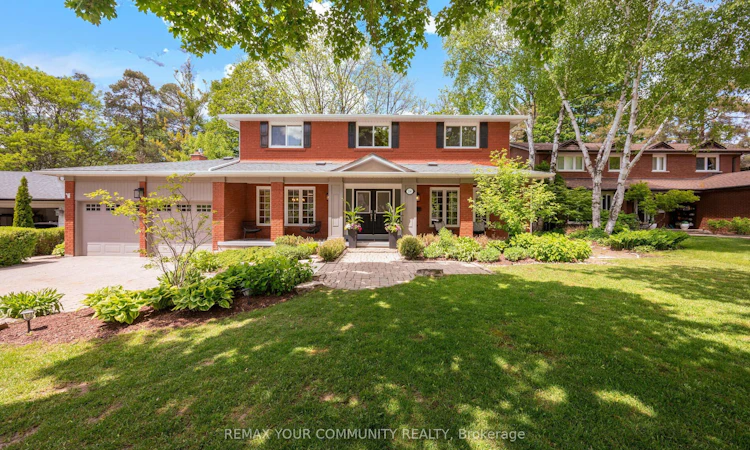 24 Hawthorne Lane
